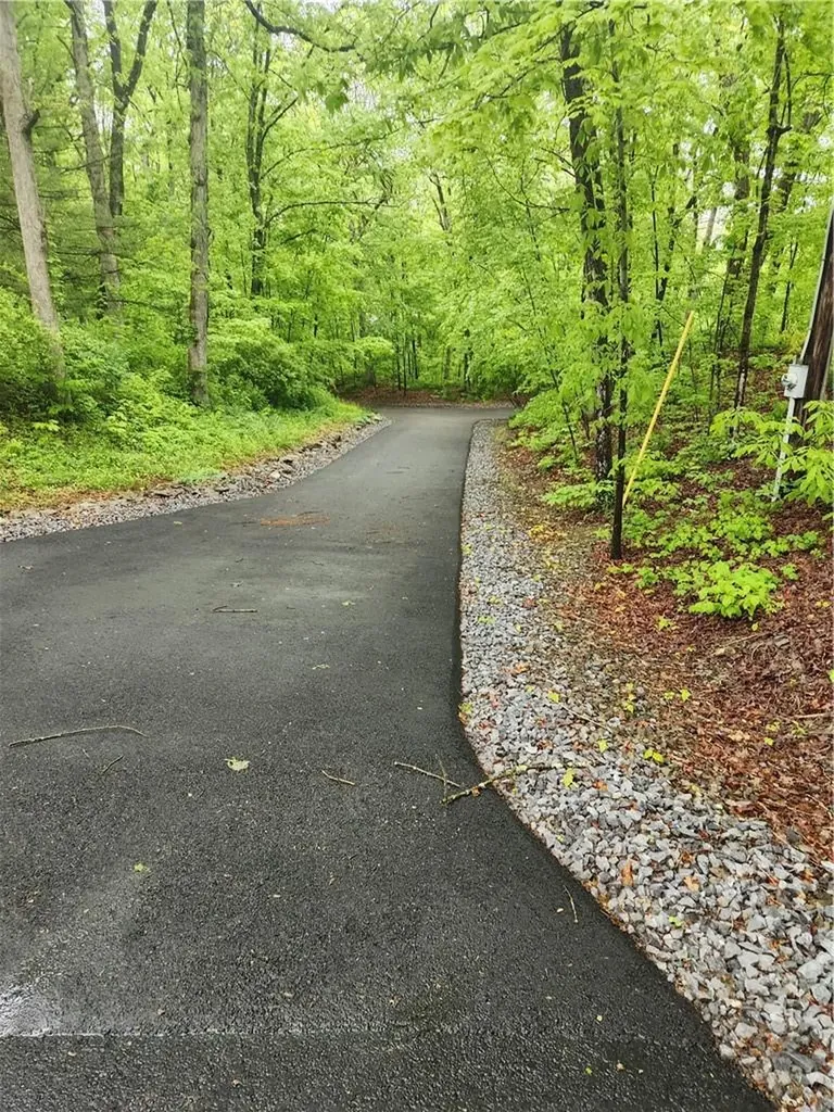 691 N Quaker Lane Hyde Park NY 12538
