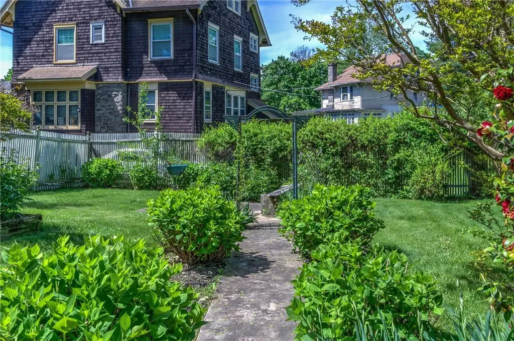 150 Hamilton Avenue New Rochelle NY 10801