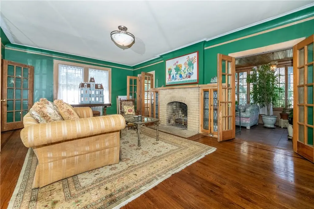 150 Hamilton Avenue New Rochelle NY 10801