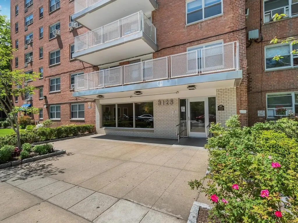 3130 Irwin Avenue Bronx NY 10463