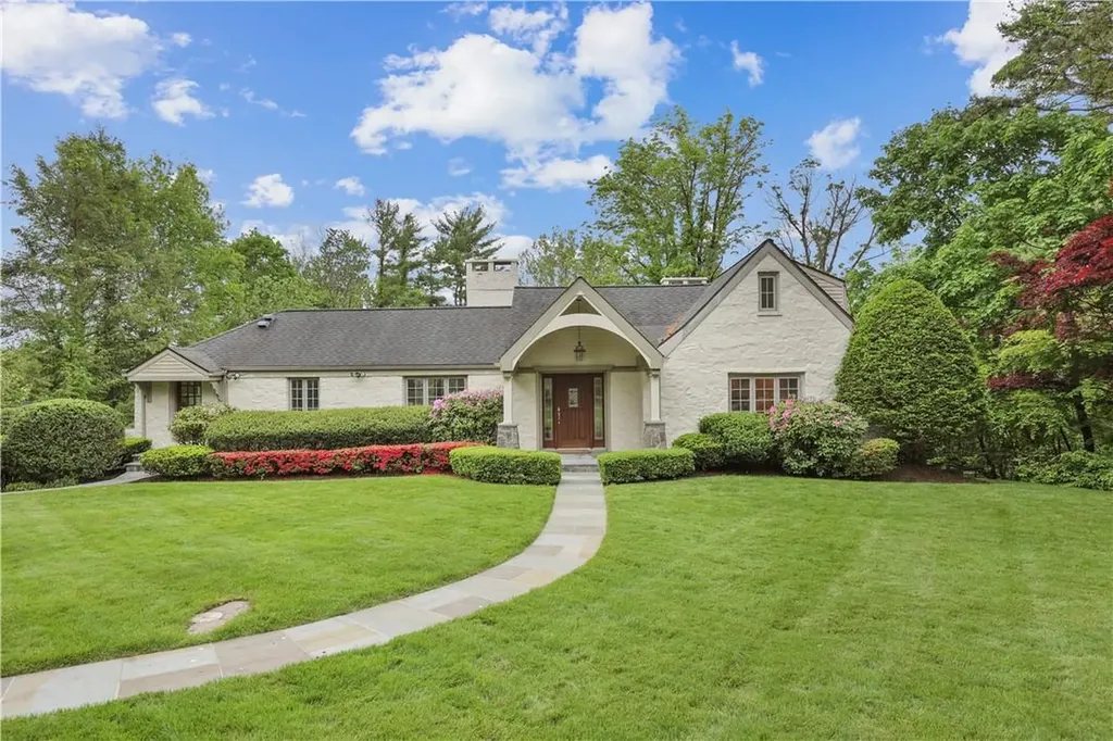 60 High Point Road Scarsdale NY 10583