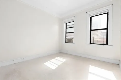567 W 184th Street New York (manhattan) NY 10033