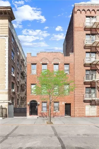 567 W 184th Street New York (manhattan) NY 10033