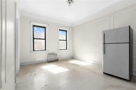 567 W 184th Street New York (manhattan) NY 10033