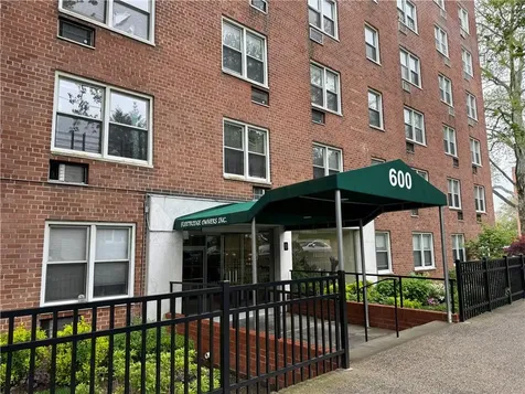 600 Locust Street Mount Vernon NY 10552