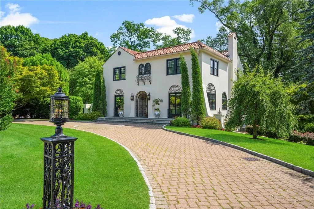 65 Fenimore Road New Rochelle NY 10804
