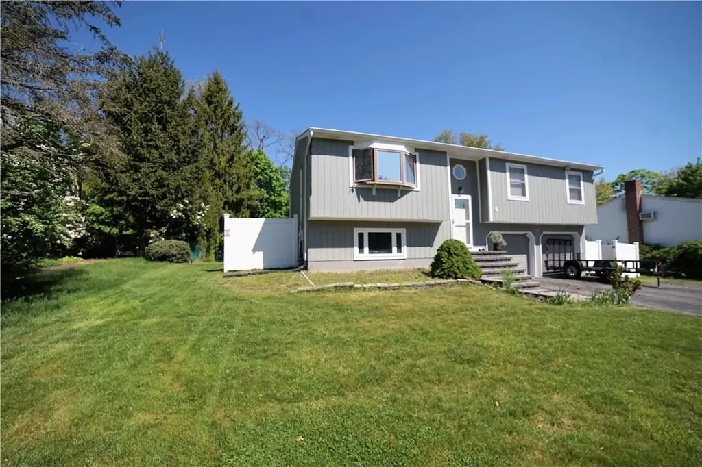 6 Newbury Street Monroe NY 10950
