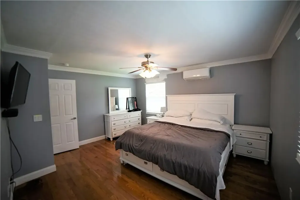 6 Newbury Street Monroe NY 10950