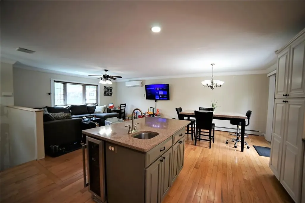 6 Newbury Street Monroe NY 10950