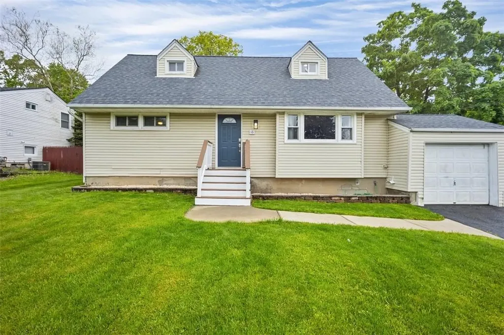 16 Delaware Road Newburgh NY 12550
