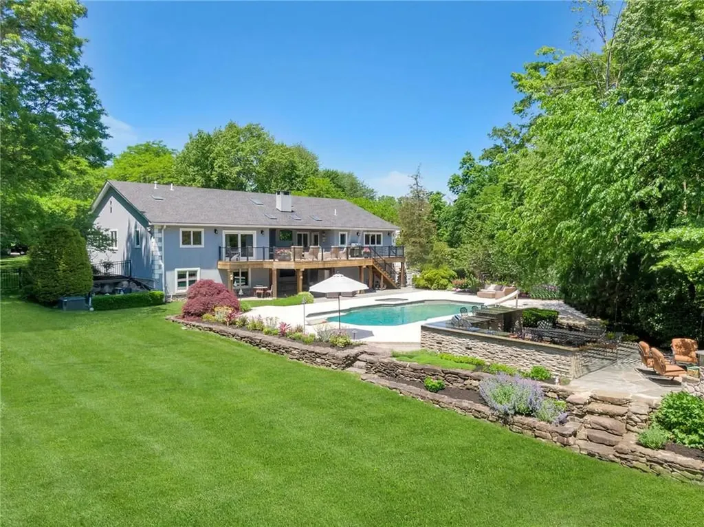 5 Stone Haven Road West Nyack NY 10994
