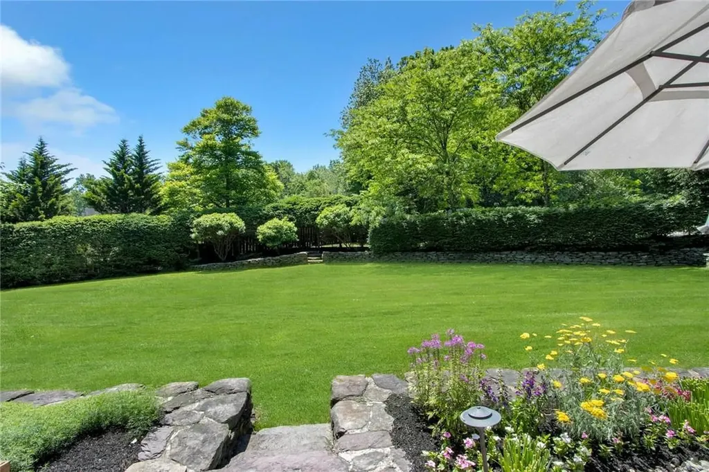 5 Stone Haven Road West Nyack NY 10994