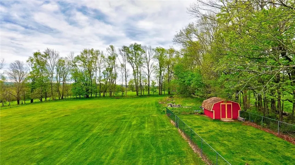 90 Butrick Road Ferndale NY 12734