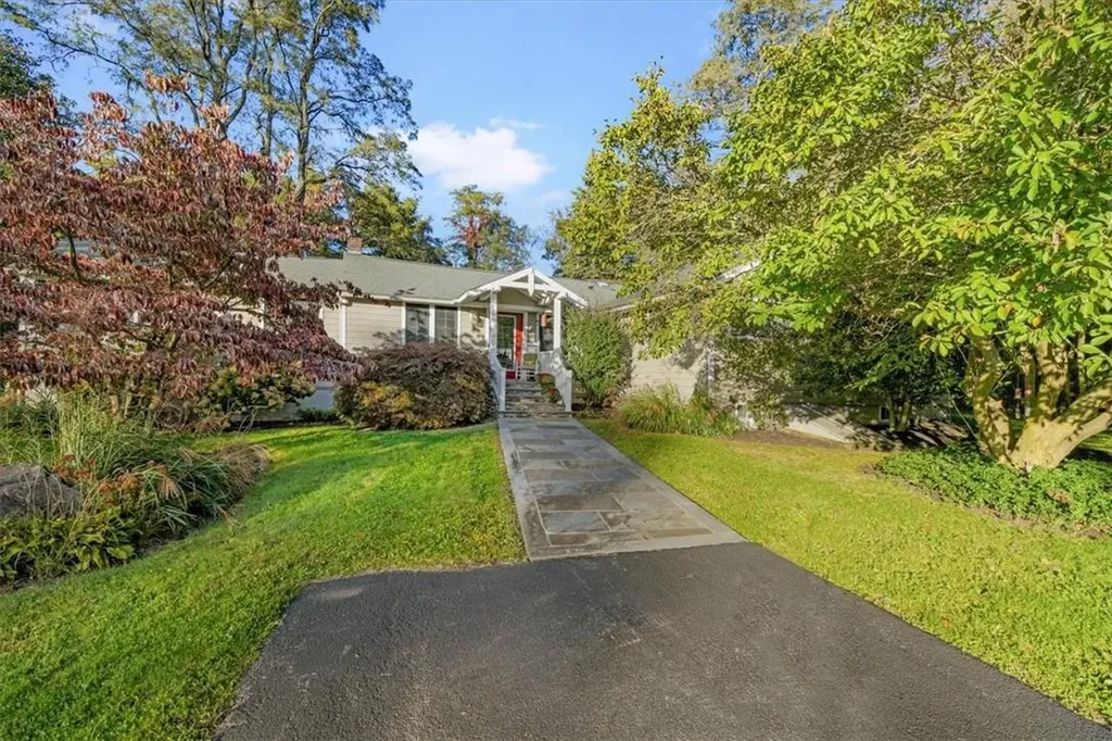6 Lapis Drive Beacon NY 12508