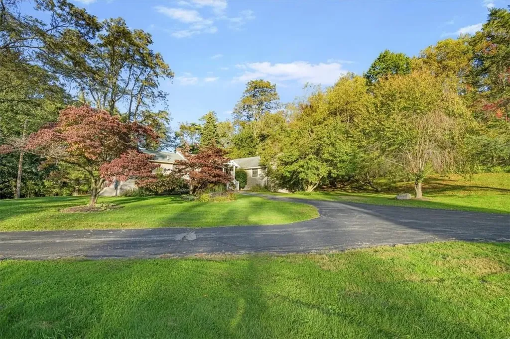 6 Lapis Drive Beacon NY 12508