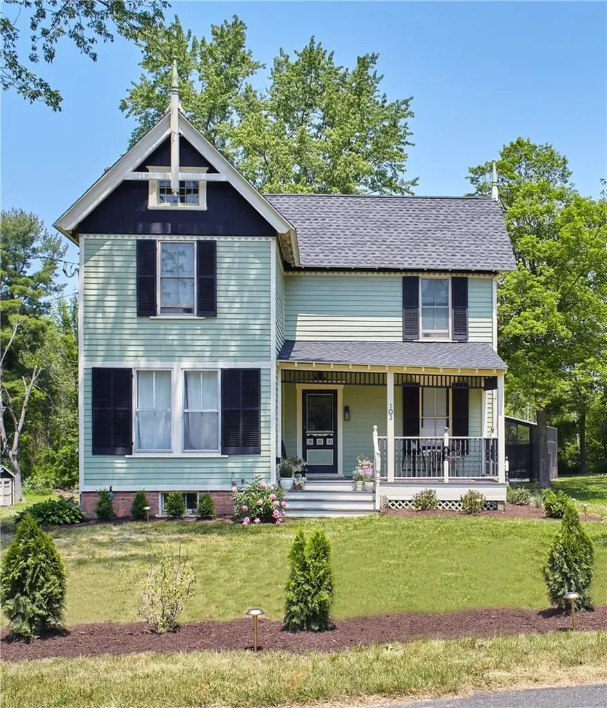 103 Old Lane Claverack NY 12534