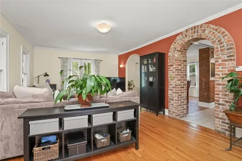 16 Greenville Road Katonah NY 10536