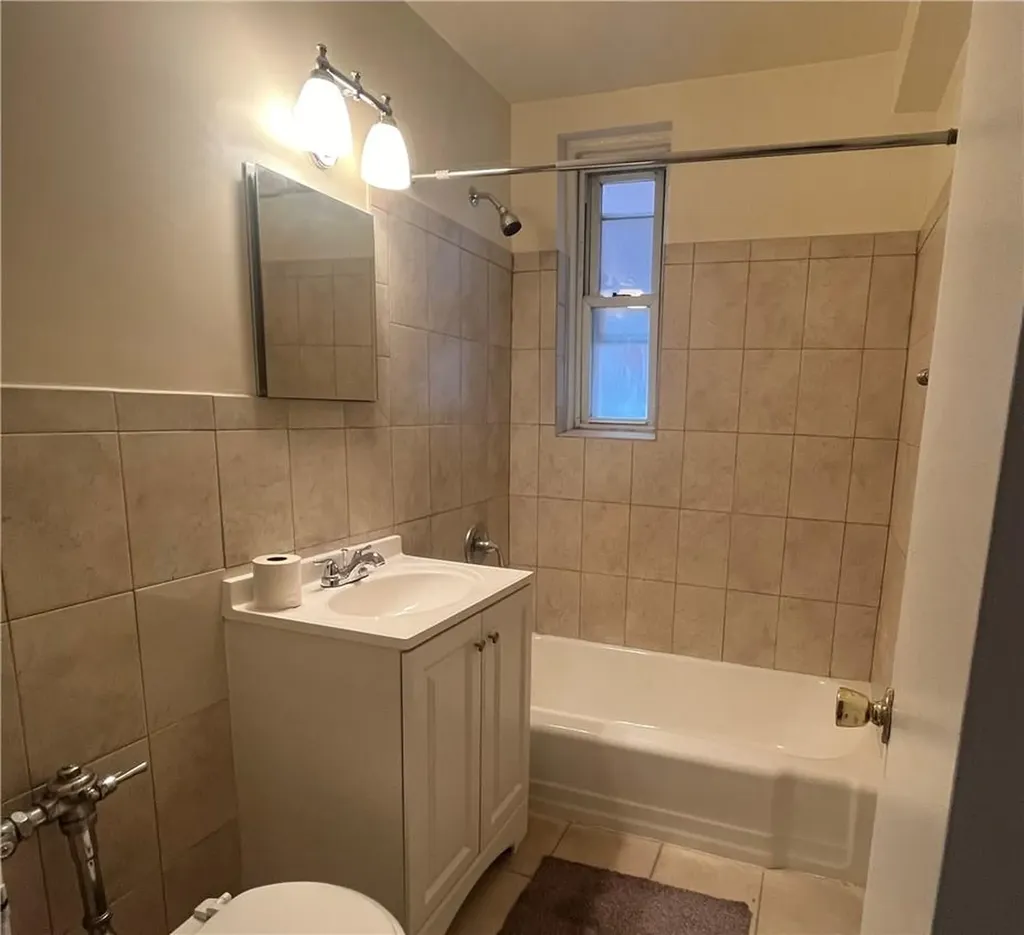 245 Rumsey Road Yonkers NY 10701