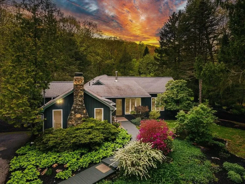 94 Milltown Road Holmes NY 12531
