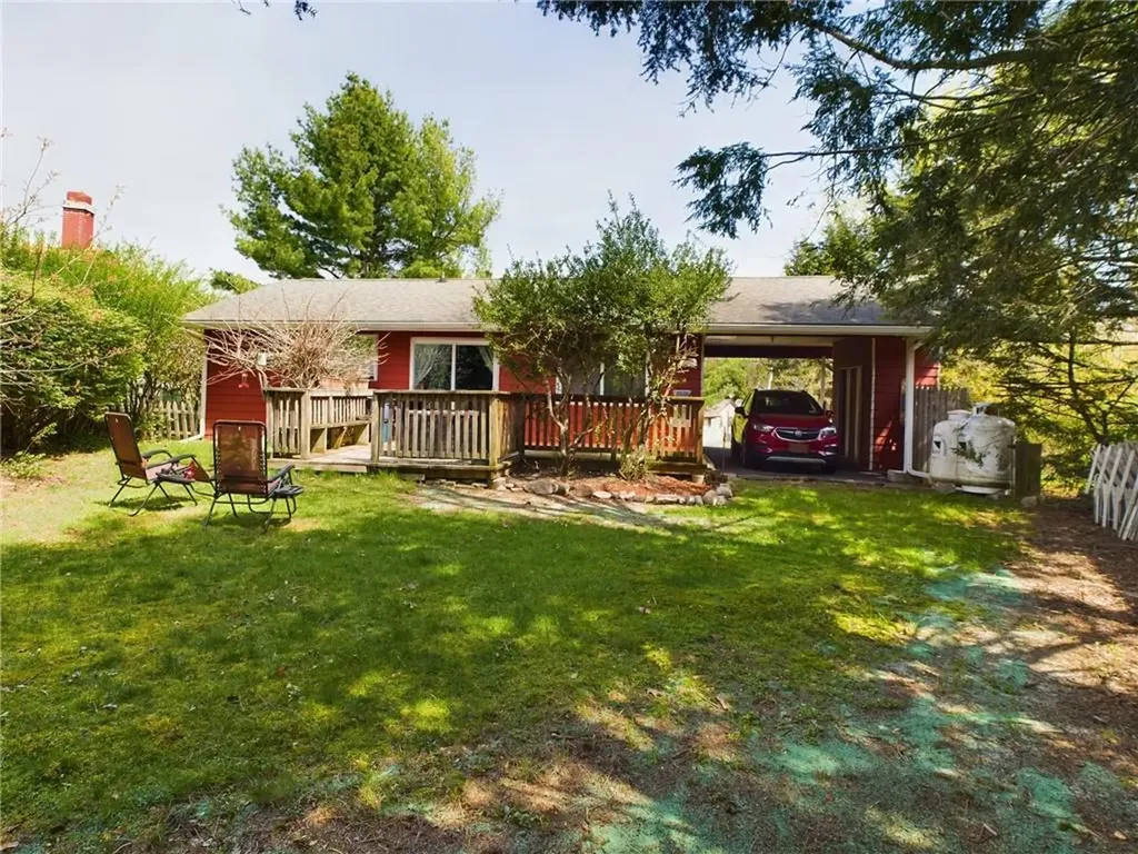 31 Straight Path Rock Hill NY 12775