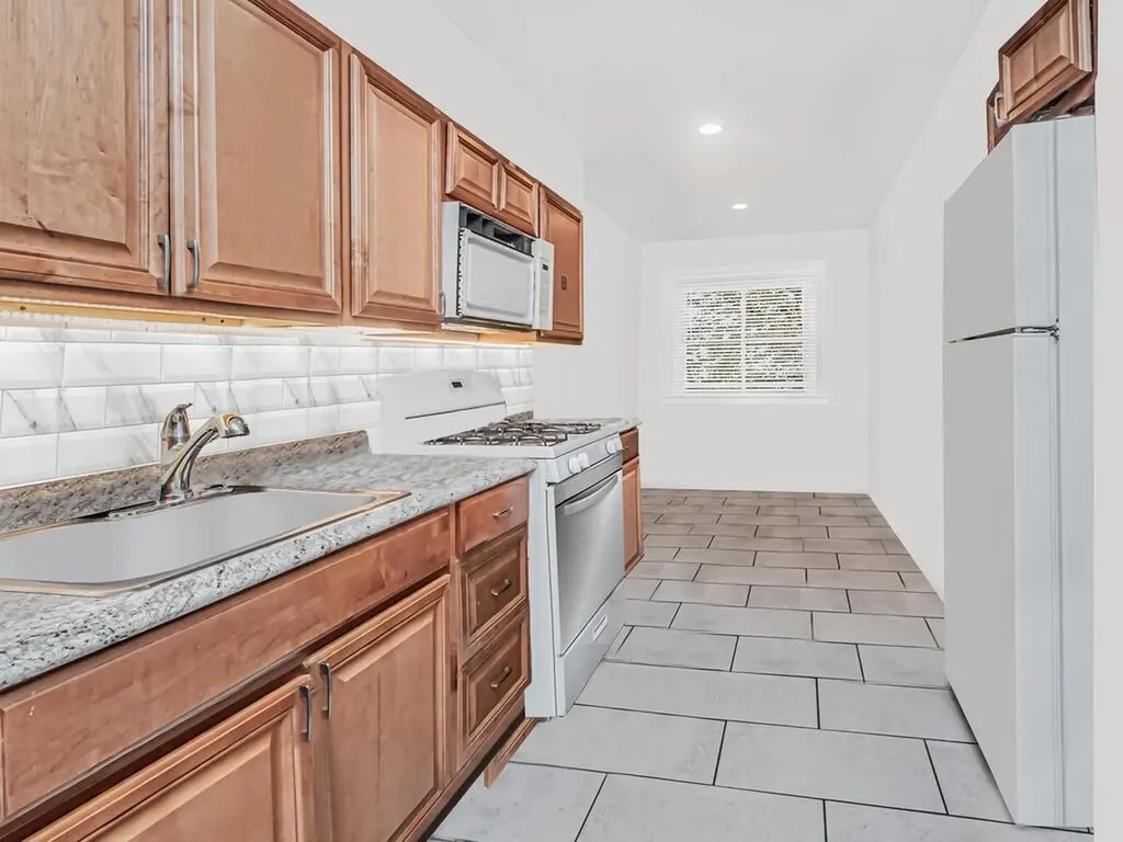766 Warburton Avenue Yonkers NY 10701