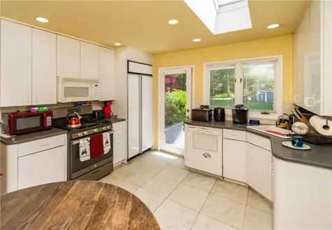 3 Old Farms Road Poughkeepsie NY 12603