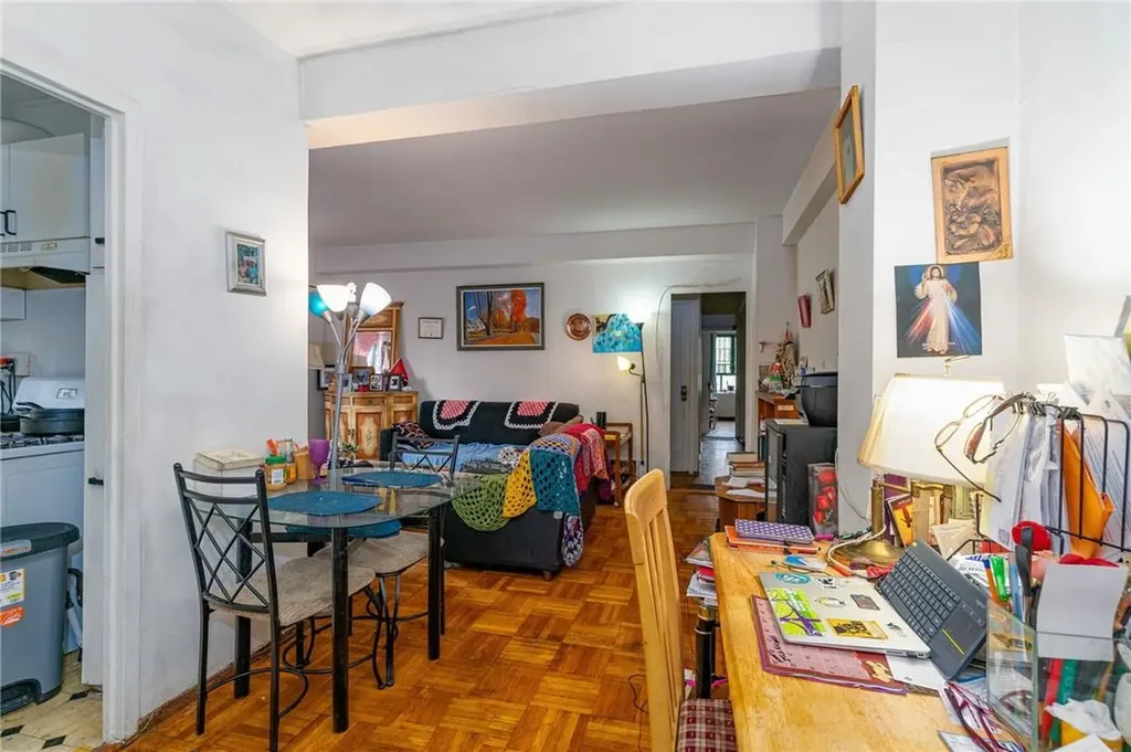 1501 Metropolitan Avenue Bronx NY 10462