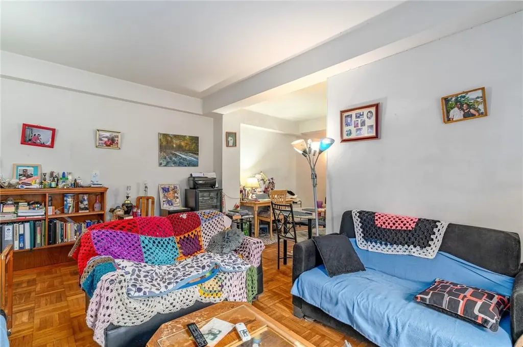 1501 Metropolitan Avenue Bronx NY 10462