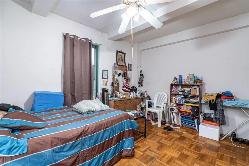 1501 Metropolitan Avenue Bronx NY 10462