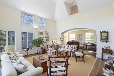 28 Heron Lake Road Bedford NY 10506