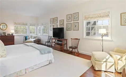 28 Heron Lake Road Bedford NY 10506