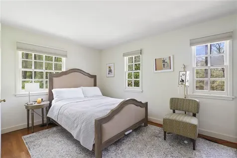 28 Heron Lake Road Bedford NY 10506