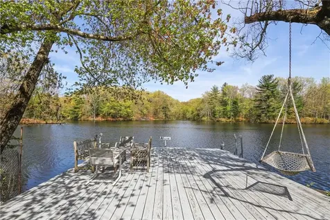 28 Heron Lake Road Bedford NY 10506