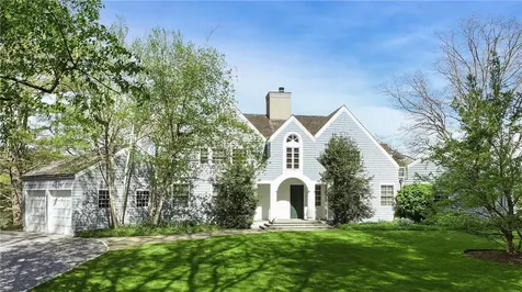 28 Heron Lake Road Bedford NY 10506