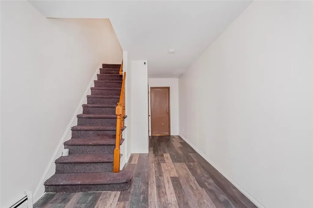 1062 Pugsley Avenue Bronx NY 10472