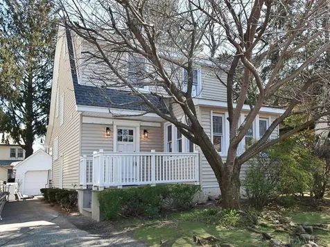 178 Bell Road Scarsdale NY 10583