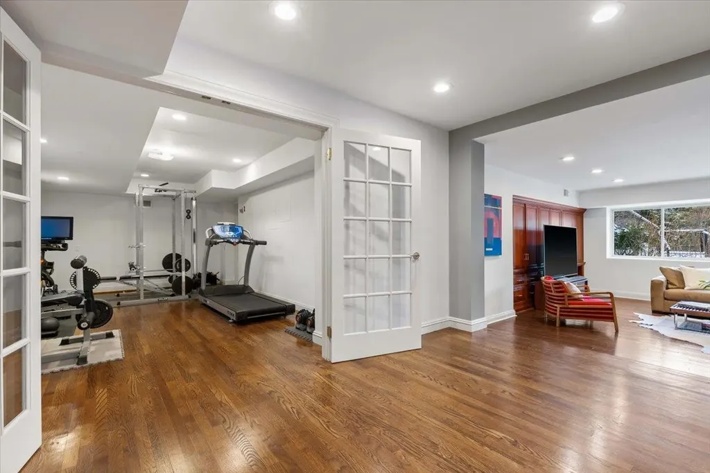 2 Puritan Road Rye NY 10580