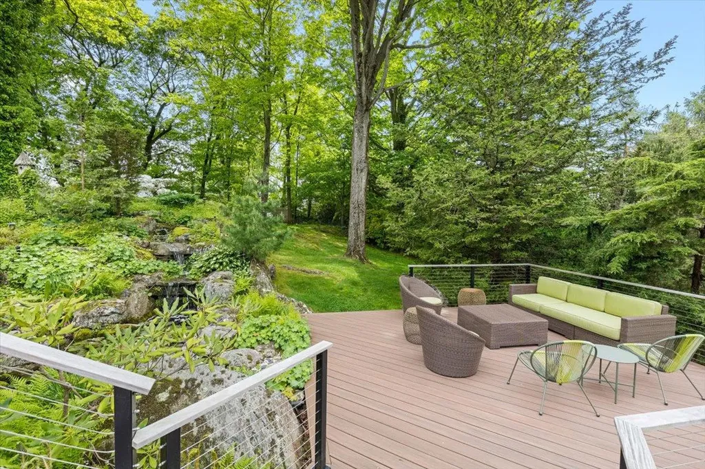 2 Puritan Road Rye NY 10580