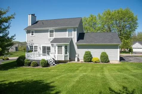 86 Roosevelt Drive Poughquag NY 12570