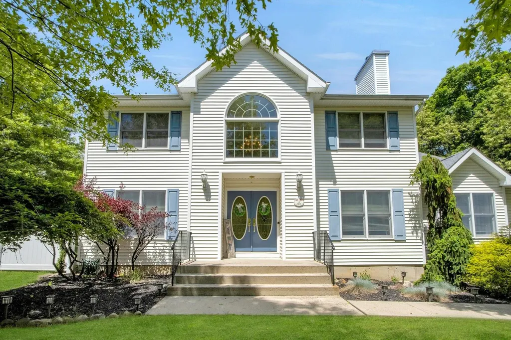 17 Viohl Way Garnerville NY 10923