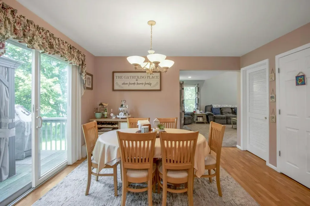 17 Viohl Way Garnerville NY 10923
