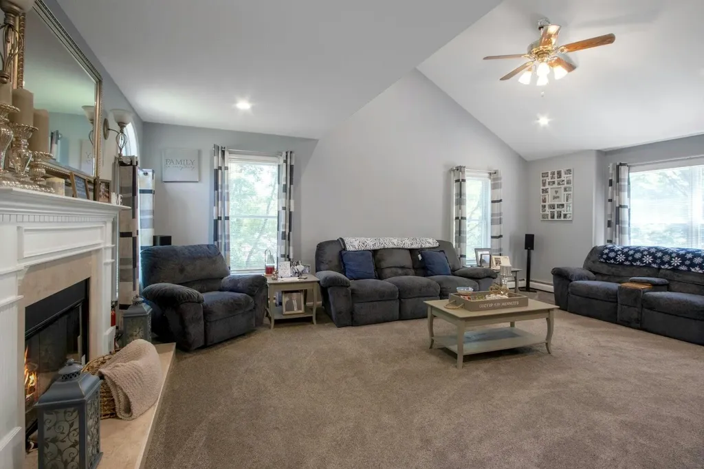 17 Viohl Way Garnerville NY 10923