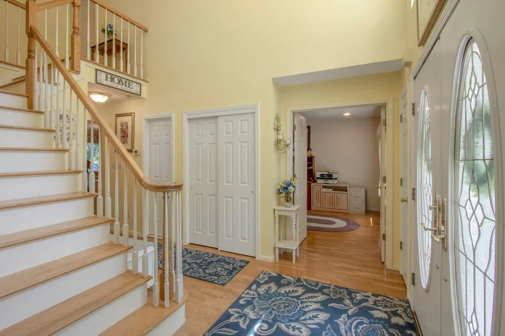 17 Viohl Way Garnerville NY 10923