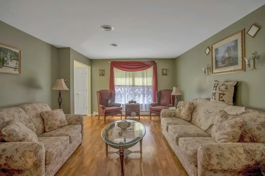 17 Viohl Way Garnerville NY 10923