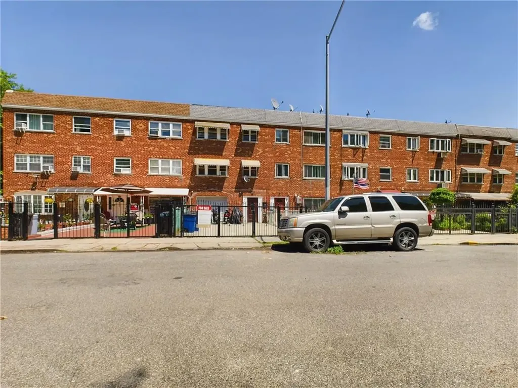 448 Screvin Avenue Bronx NY 10473