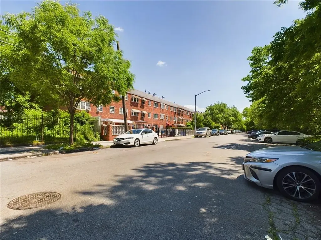 448 Screvin Avenue Bronx NY 10473