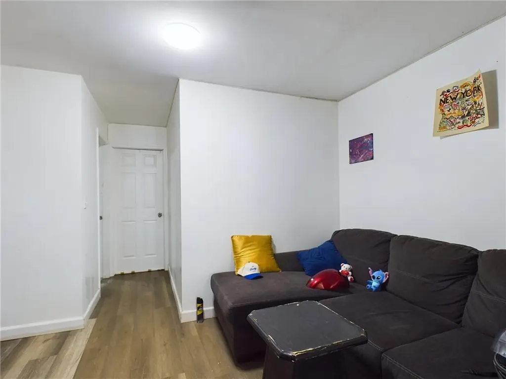 448 Screvin Avenue Bronx NY 10473