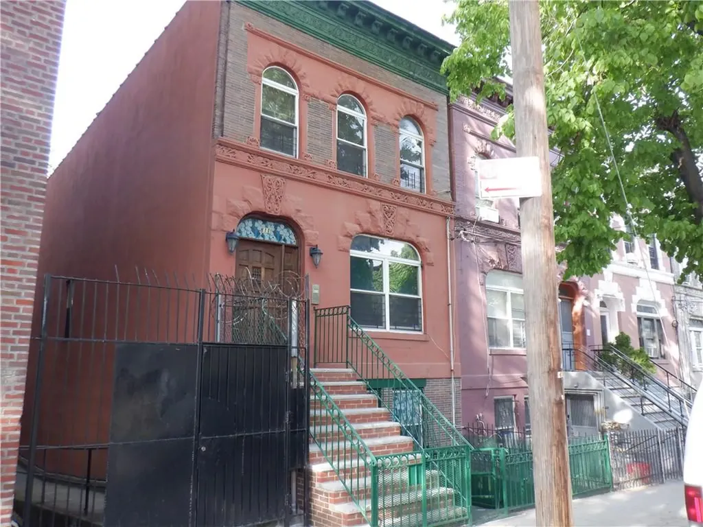 811 E 168th Street Bronx NY 10459
