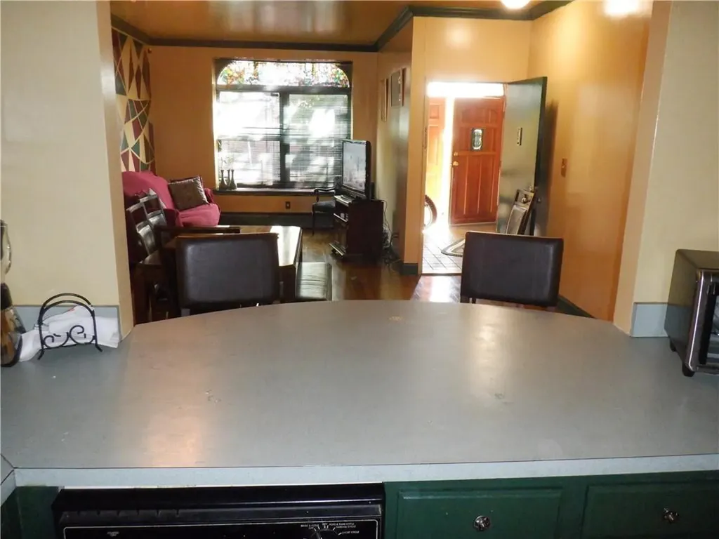 811 E 168th Street Bronx NY 10459