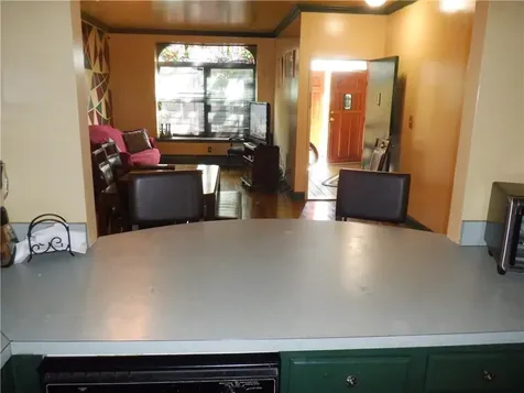 811 E 168th Street Bronx NY 10459